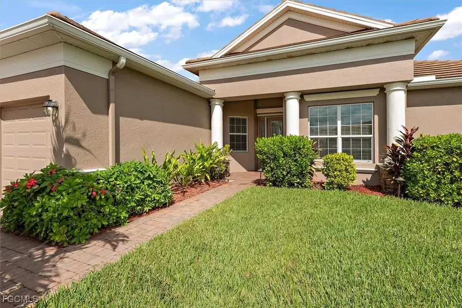 3370 Chestnut Grove Drive, Alva, FL 33920 - Image #2