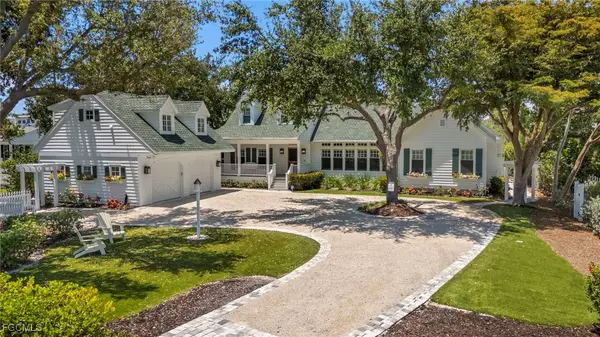 1517 Sand Castle Road, Sanibel, FL 33957
