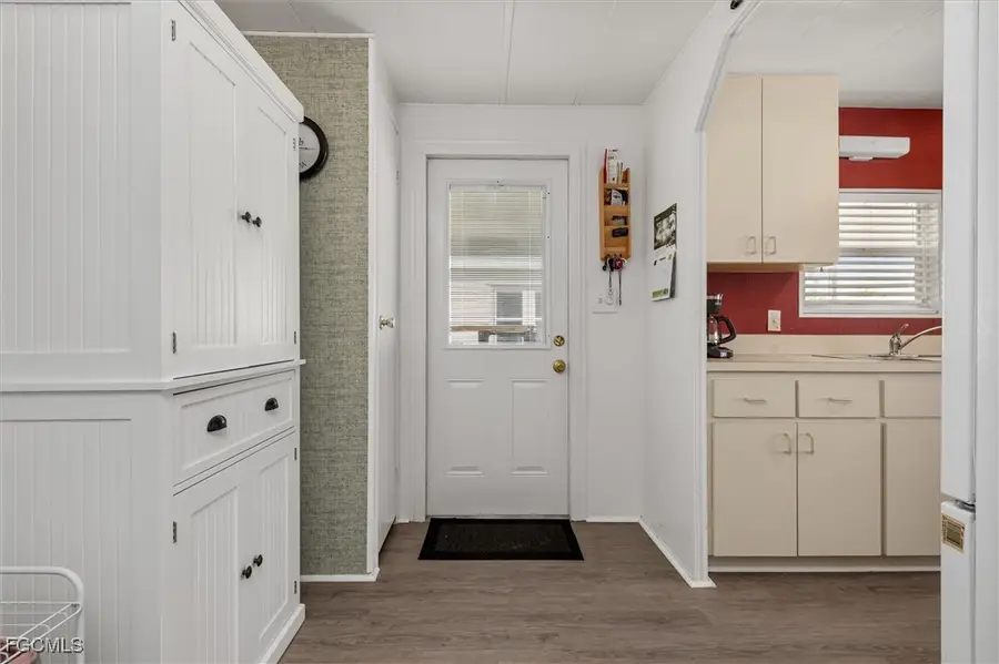 511 Crampton Lane, North Fort Myers, FL 33903 - Image #3