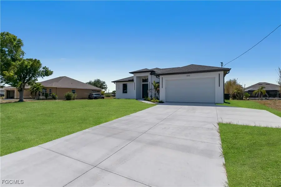 1202 Nelson Road N, Cape Coral, FL 33993 - Image #3