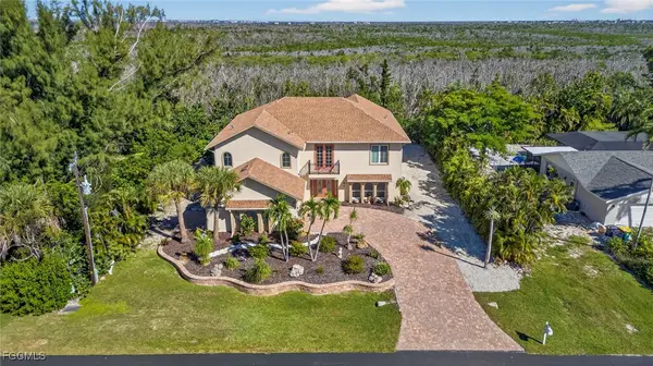 1747 Serenity Lane, Sanibel, FL 33957