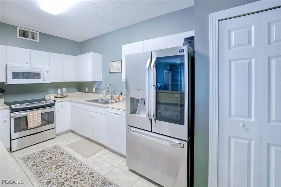 1040 Hancock Creek South Boulevard #101, Cape Coral, FL 33909 - Image #3