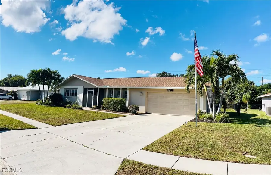 1406 S Larkwood Square, Fort Myers, FL 33919 - Image #2