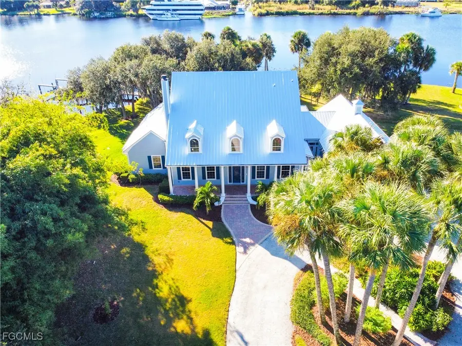 16470 Oakview Circle, Alva, FL 33920 - Image #2