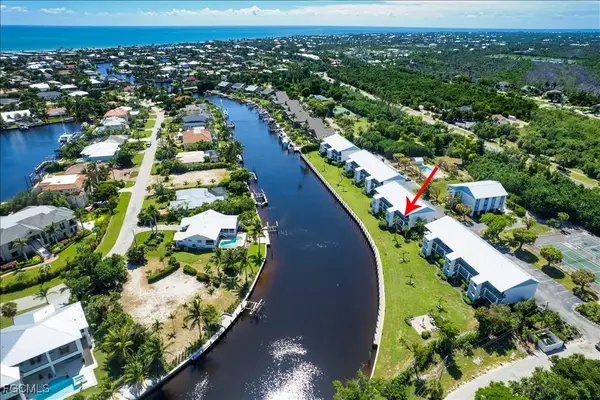 1250 Tennisplace Court #B31, Sanibel, FL 33957