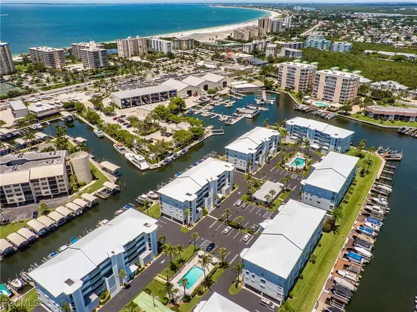 4511 Bay Beach Lane #114, Fort Myers Beach, FL 33931