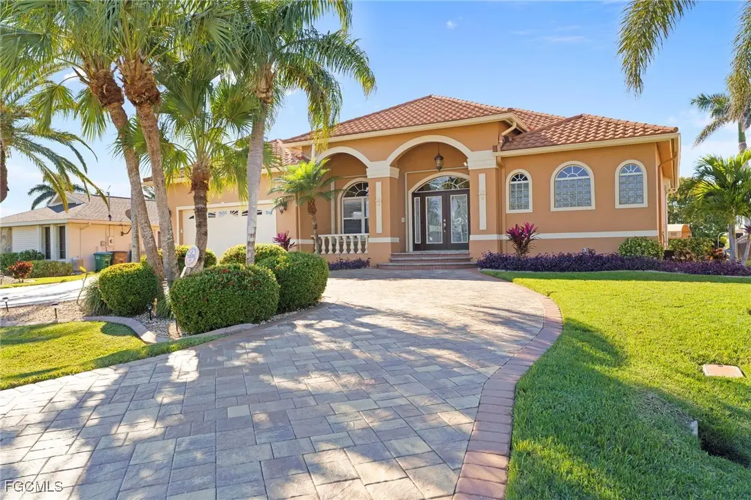 5220 SW 8th Place, Cape Coral, FL 33914 - Image #1