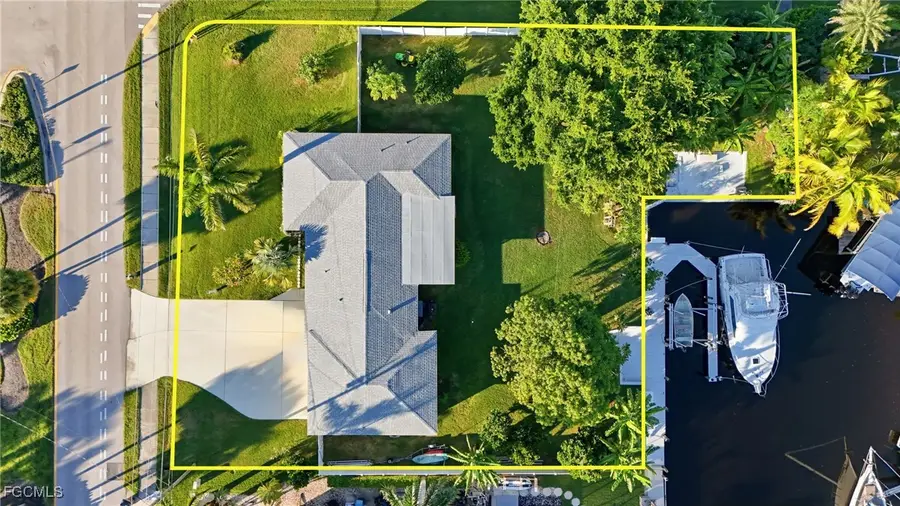 5229 Pelican Boulevard, Cape Coral, FL 33914 - Image #3