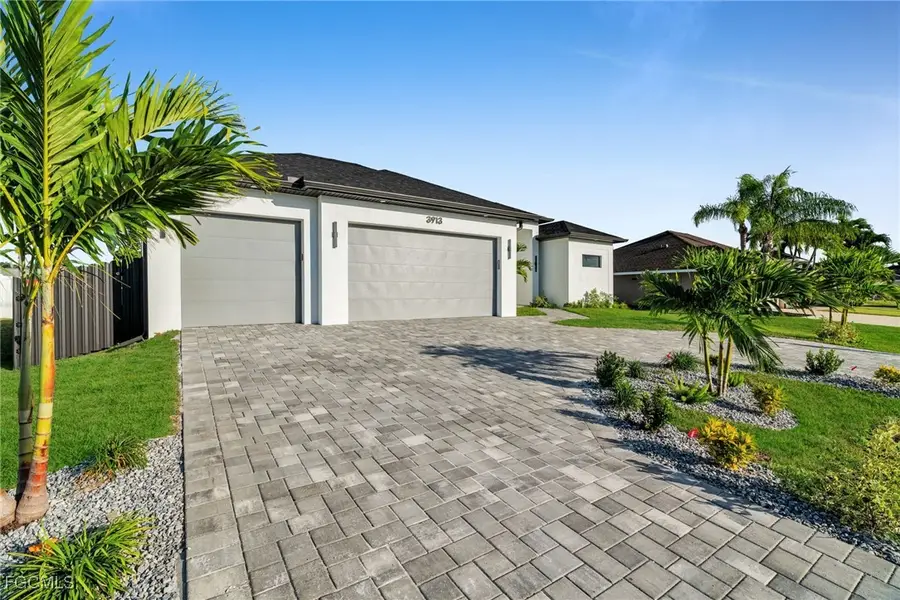3913 Agualinda Boulevard, Cape Coral, FL 33914 - Image #2