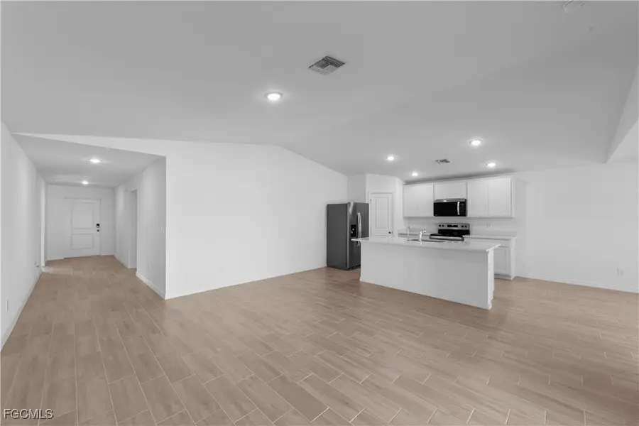 3708 NE 11th Place, Cape Coral, FL 33909 - Image #3