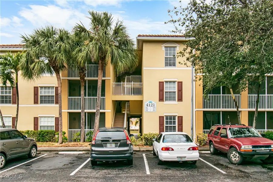 4121 Residence Drive #303, Fort Myers, FL 33901 - Image #2