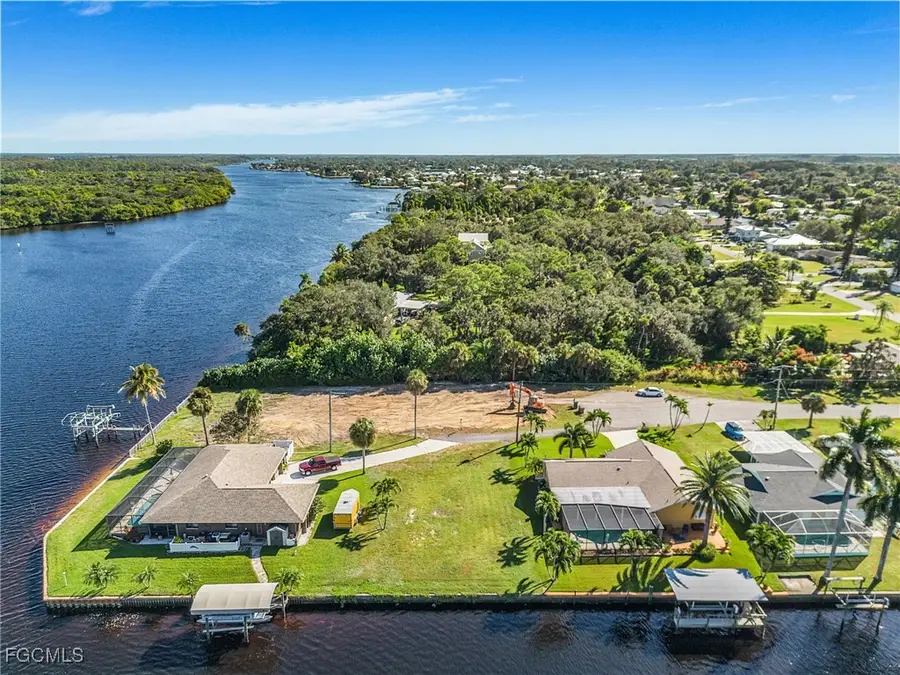 2193 River Road, Fort Myers, FL 33905 - Image #2