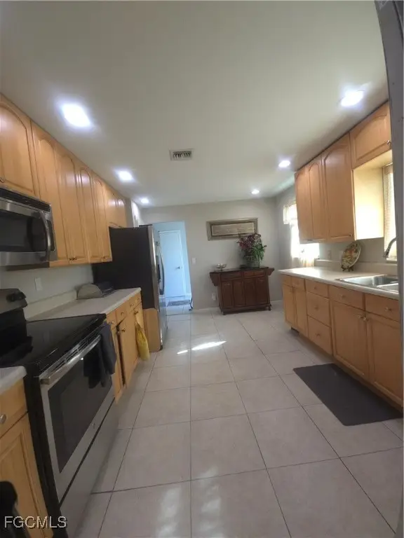 Address Withheld By Seller, Cape Coral, FL 33909 - Image #3