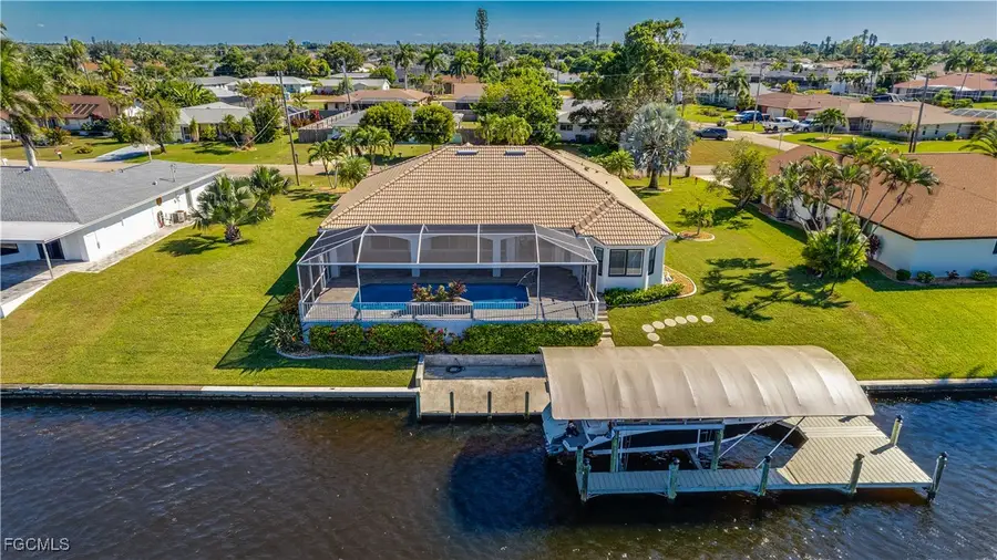 313 SE 33rd Terrace, Cape Coral, FL 33904 - Image #3