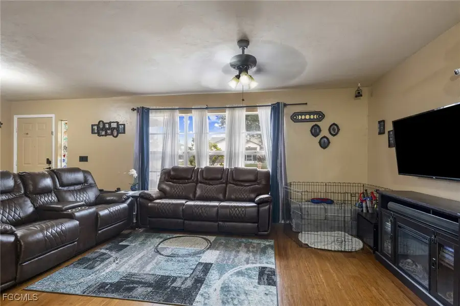 514 Layton Place, Lehigh Acres, FL 33936 - Image #3