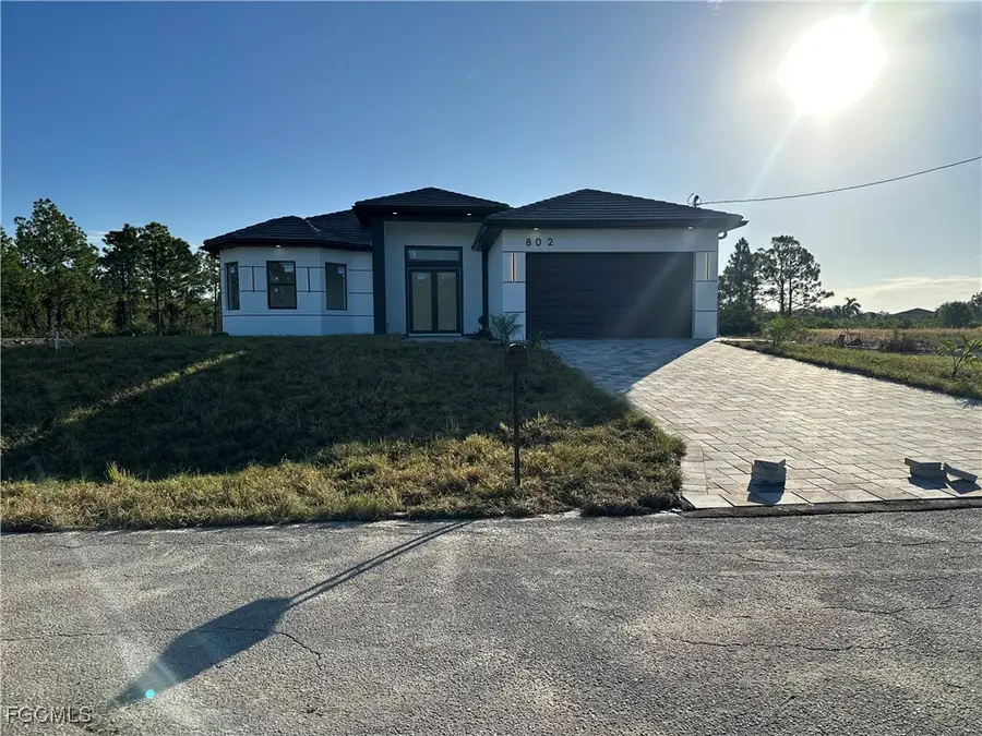 802 Pine Avenue, Lehigh Acres, FL 33972 - Image #2