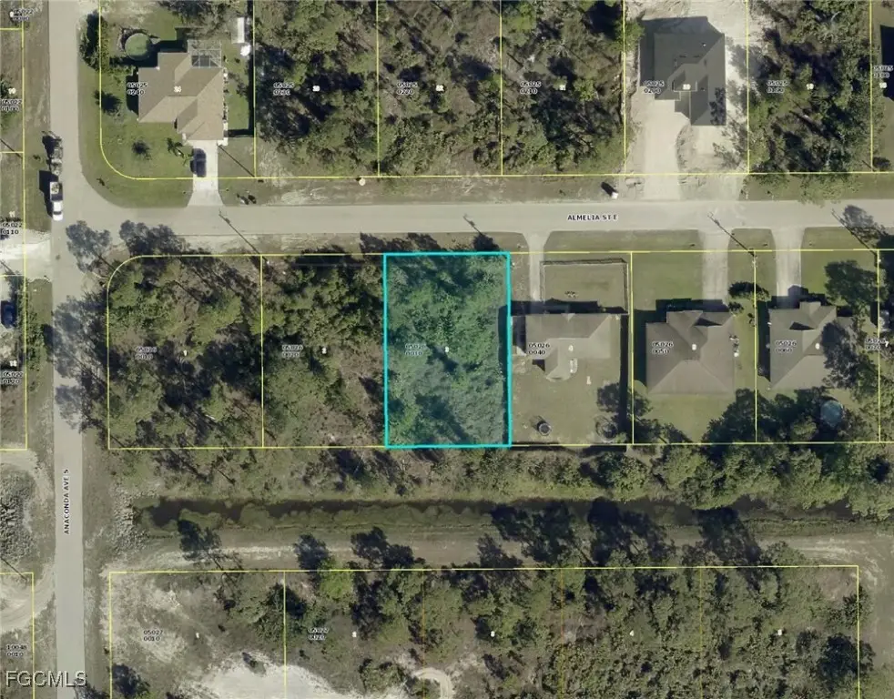 714 Almelia Street E, Lehigh Acres, FL 33974 - Image #1