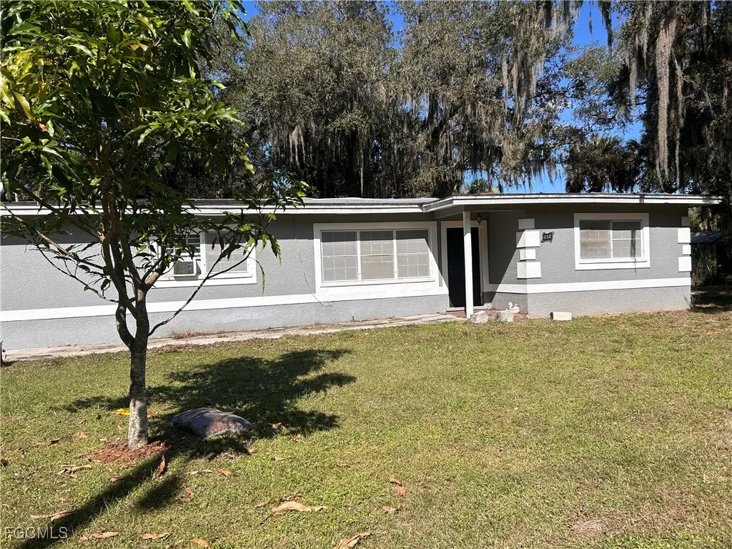 438 7th Avenue, Labelle, FL 33935 - Image #1