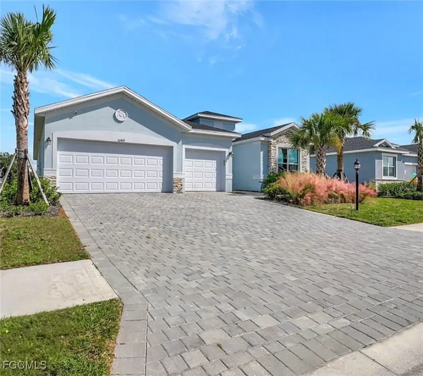 10419 Mineral Court, North Fort Myers, FL 33917 - Image #2