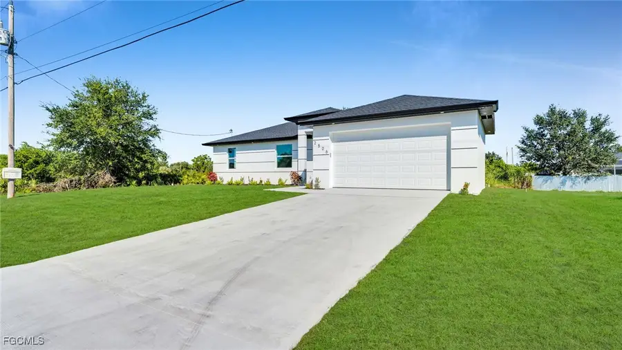 2506 30th Street Sw, Lehigh Acres, FL 33976 - Image #2