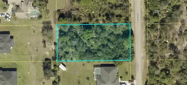 607 Eighth Avenue, Lehigh Acres, FL 33972