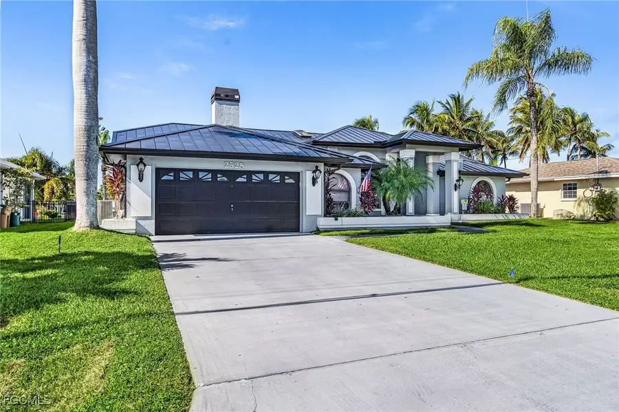 2528 SE 25th Avenue, Cape Coral, FL 33904 - Image #2