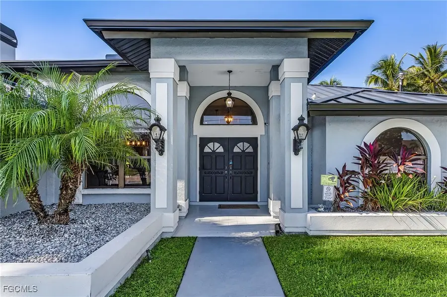 2528 SE 25th Avenue, Cape Coral, FL 33904 - Image #3