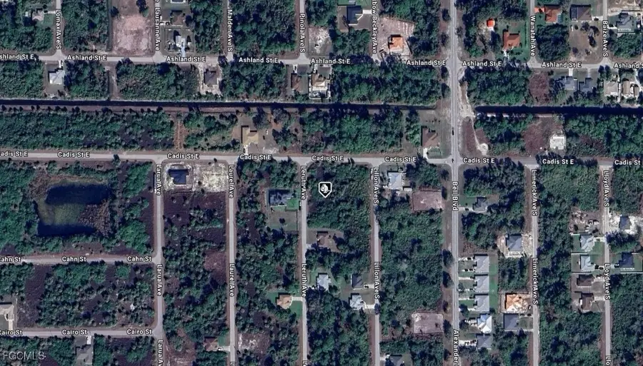 307 Leruth Avenue, Lehigh Acres, FL 33974 - Image #2