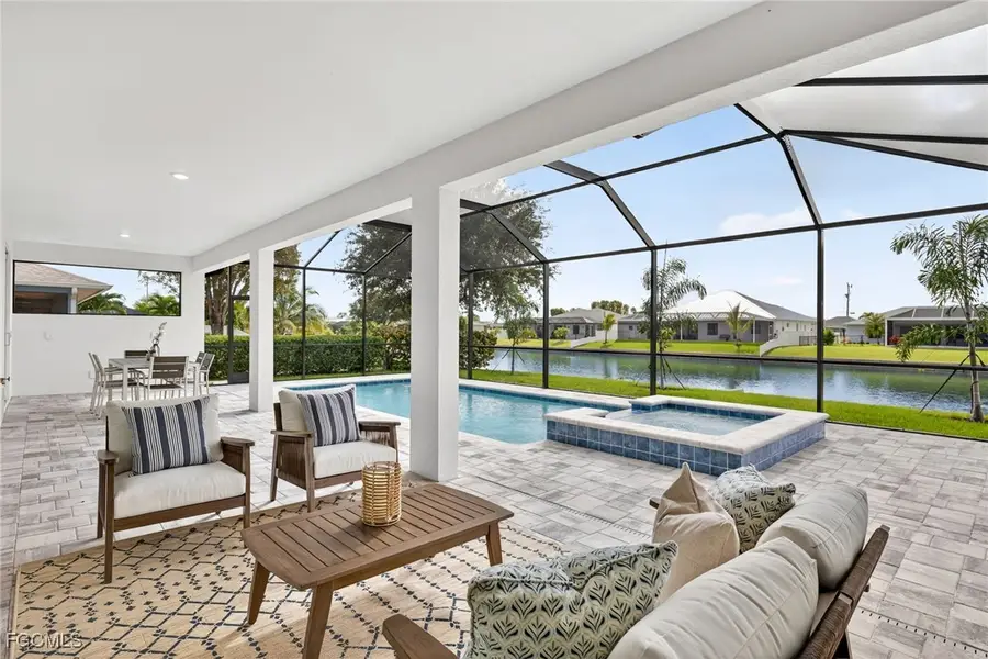 118 SW 20th Street, Cape Coral, FL 33991 - Image #3