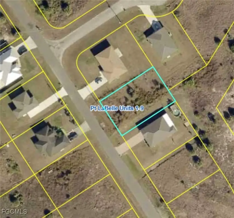 8013 Mangrove Circle, Labelle, FL 33935 - Image #2