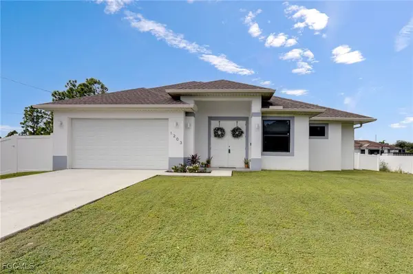 1203 Sunniland Boulevard, Lehigh Acres, FL 33971