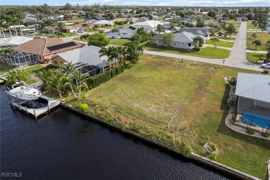2021 SE 15th Street, Cape Coral, FL 33990 - Image #2