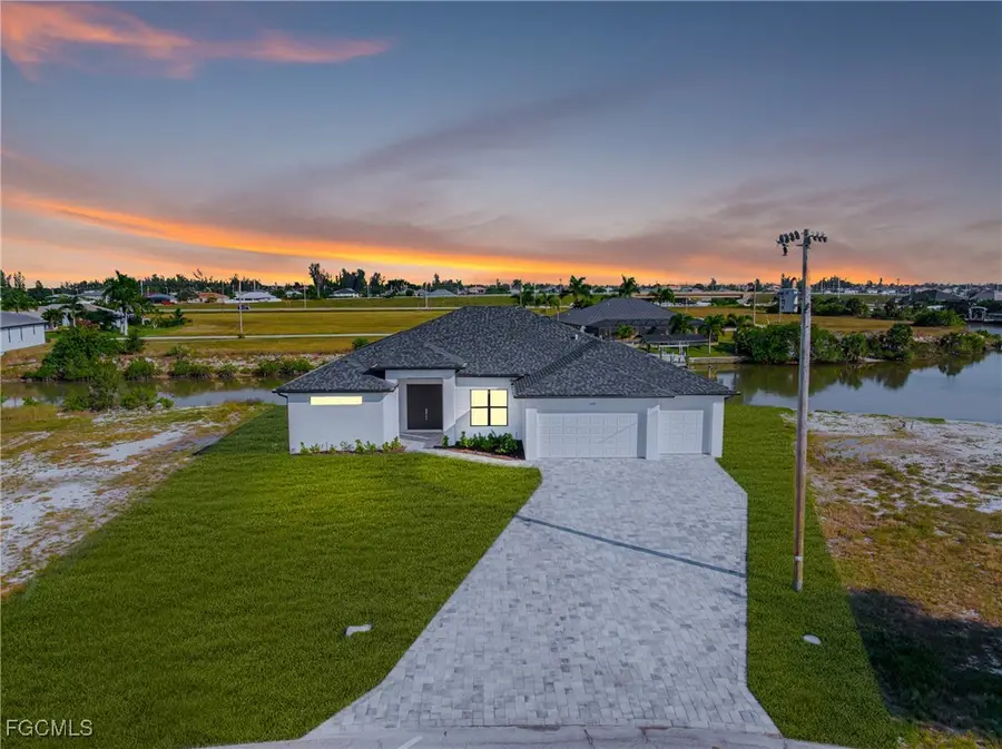 1003 NW 33rd Avenue, Cape Coral, FL 33993 - Image #2