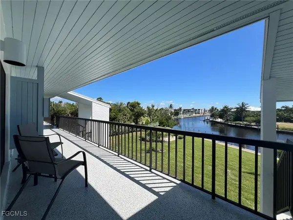 1250 Tennisplace Court #A33, Sanibel, FL 33957