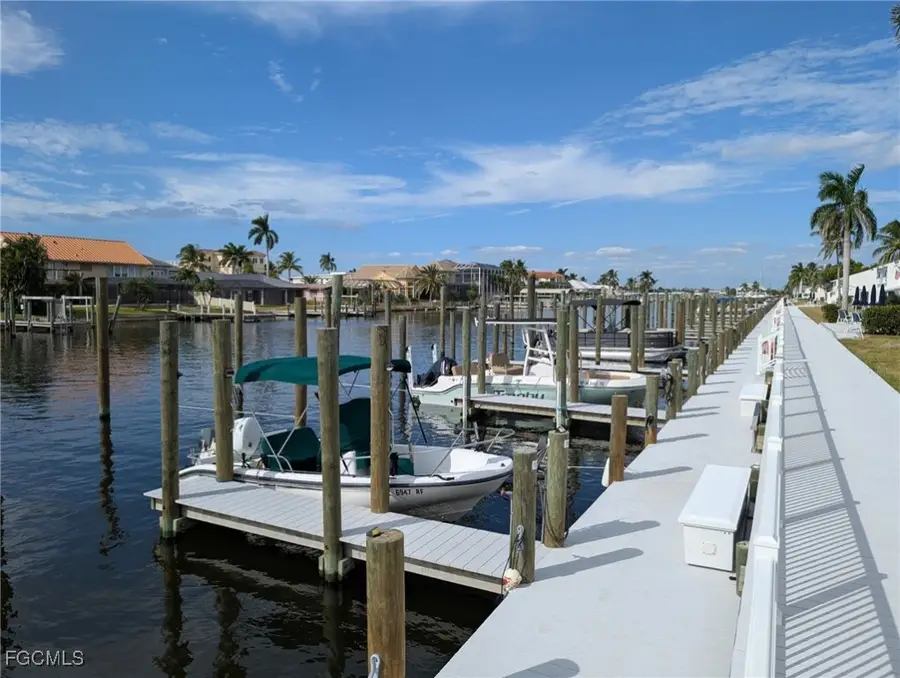 18038 San Carlos Boulevard #113, Fort Myers Beach, FL 33931 - Image #2