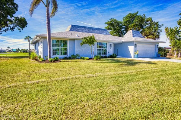 951 Sand Castle Road, Sanibel, FL 33957