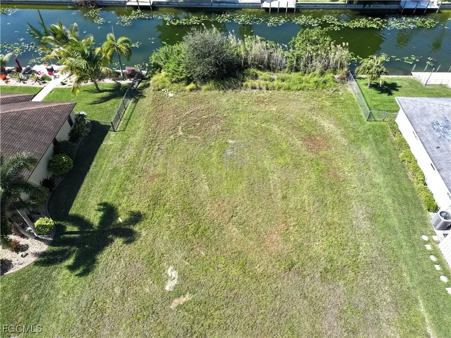 420 SE 9th Place, Cape Coral, FL 33990 - Image #3