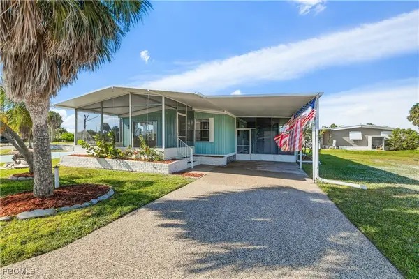 13670 Dowitcher Drive, Fort Myers, FL 33908