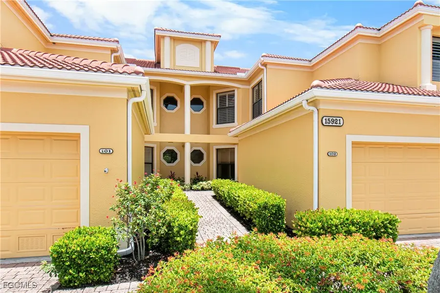 15921 Prentiss Pointe Circle #102, Fort Myers, FL 33908 - Image #3