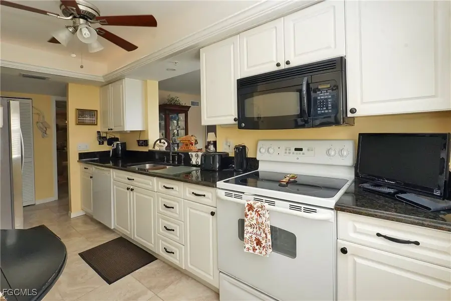 4421 Bay Beach Lane #654, Fort Myers Beach, FL 33931 - Image #3