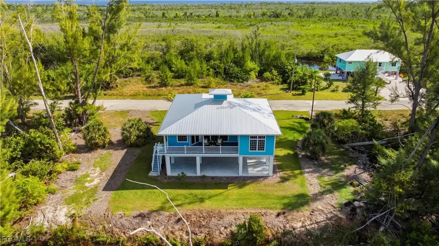 3811 Crestwell Court, Saint James City, FL 33956 - Image #3