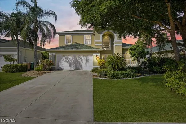1624 Emerald Cove Drive, Cape Coral, FL 33991