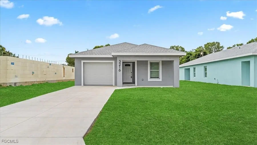 3216 Jeffcott Street, Fort Myers, FL 33916 - Image #2