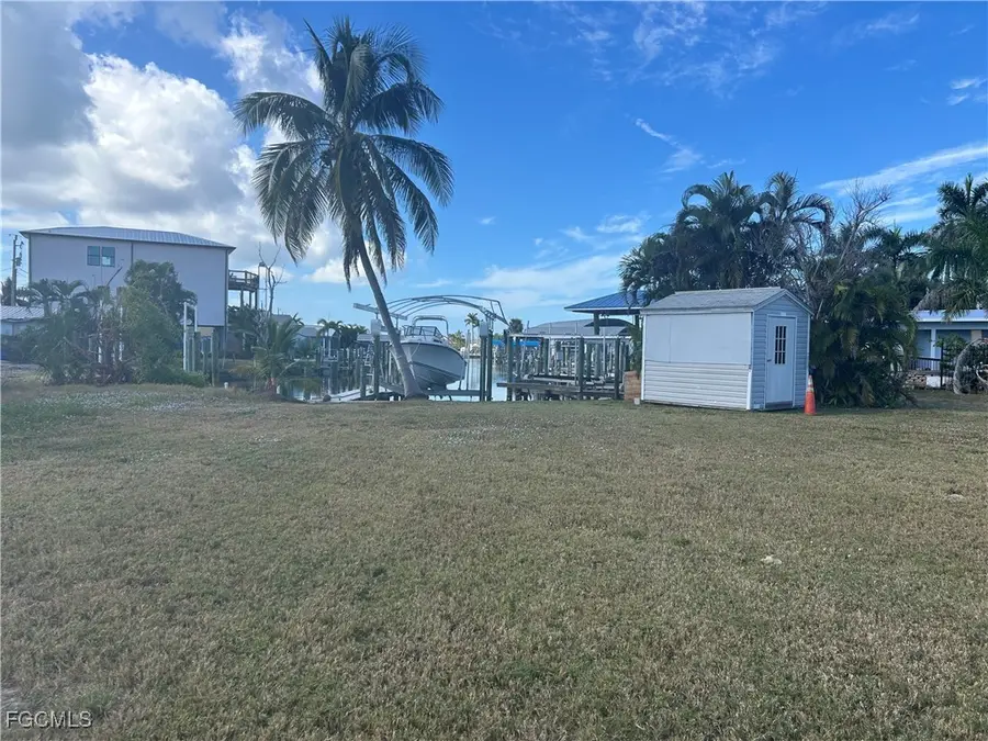 2635 York Road, Saint James City, FL 33956 - Image #2