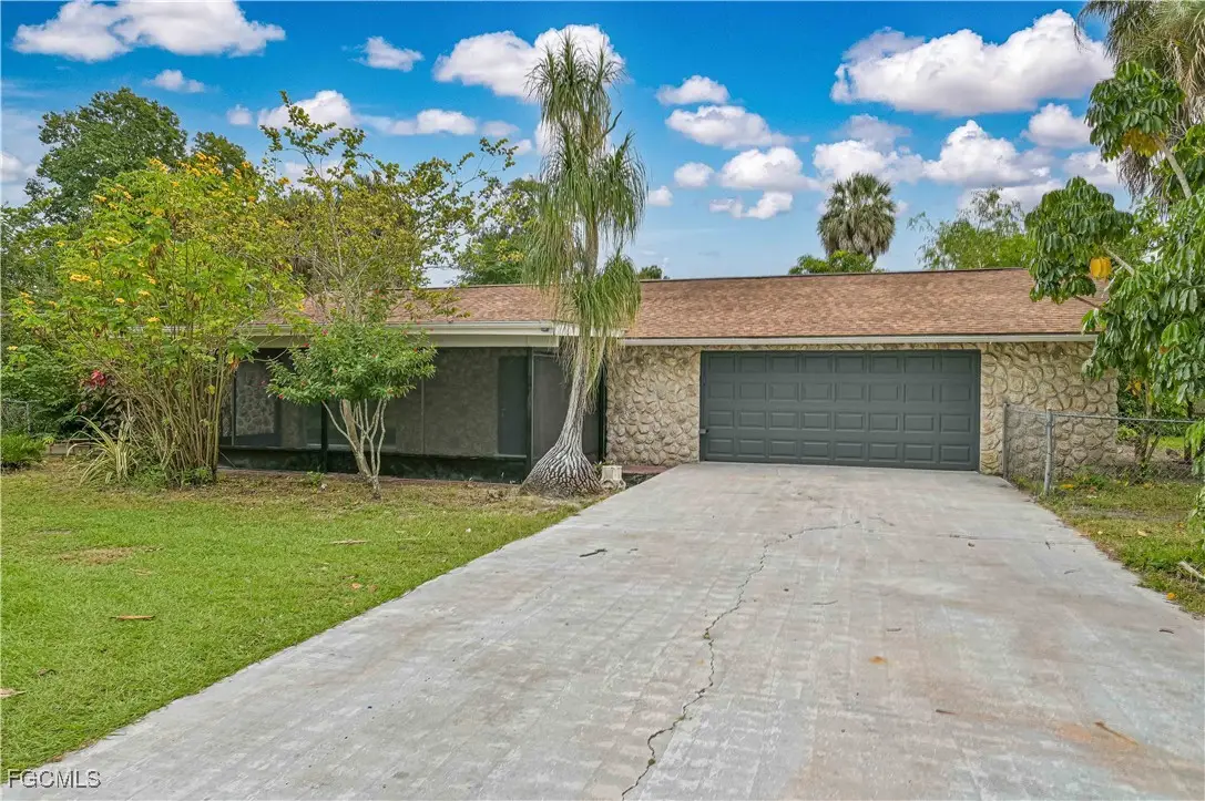 3806 Edgewood Avenue, Fort Myers, FL 33916 - Image #1