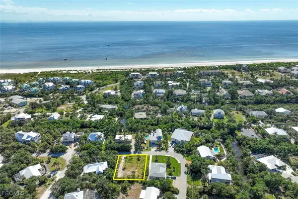 524 Lagoon Drive, Sanibel, FL 33957