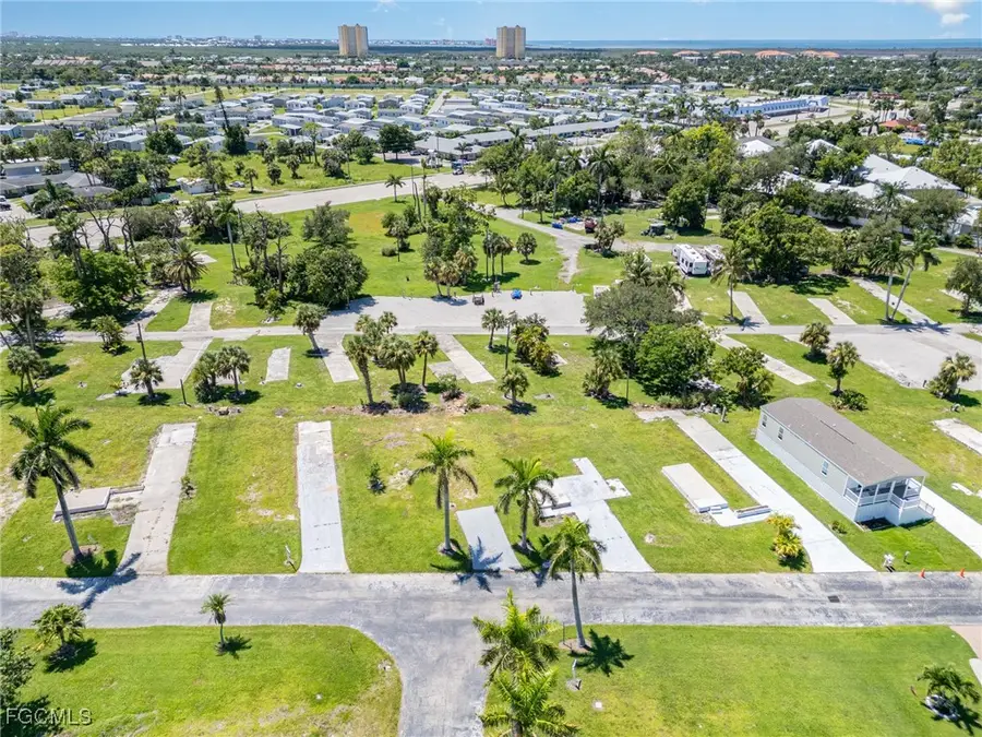 76 Birch Boulevard, Fort Myers, FL 33908 - Image #3