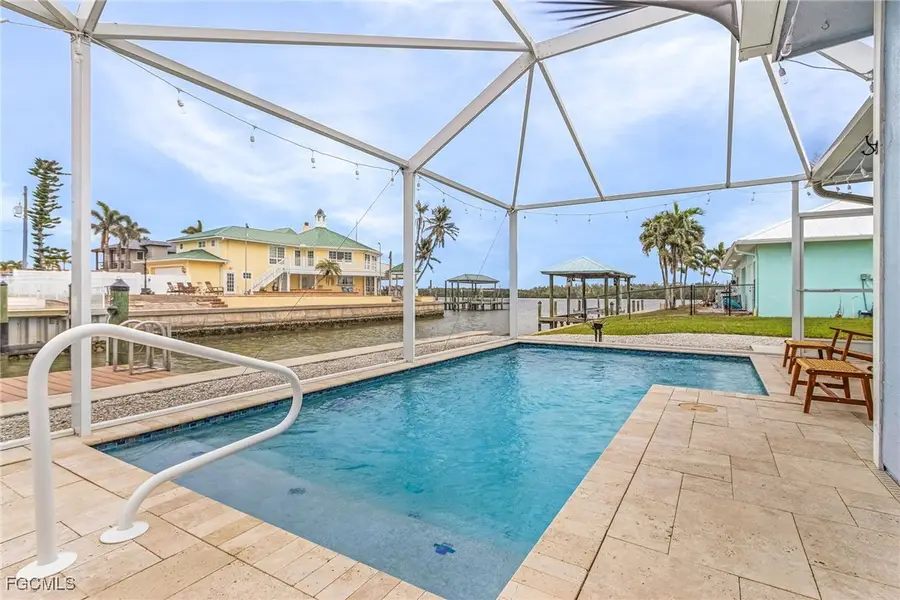 467 Madison Court, Fort Myers Beach, FL 33931 - Image #3