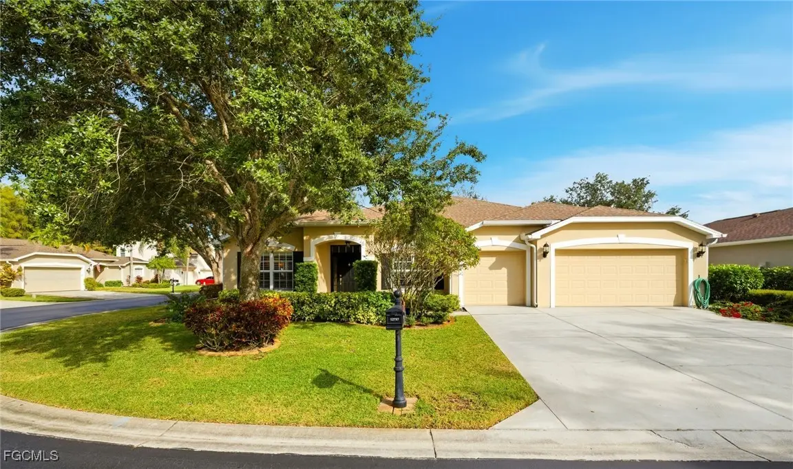 12757 Aston Oaks Drive, Fort Myers, FL 33912 - Image #1