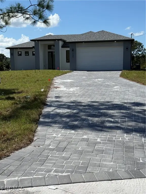 656 Foxchase Drive, Lehigh Acres, FL 33974